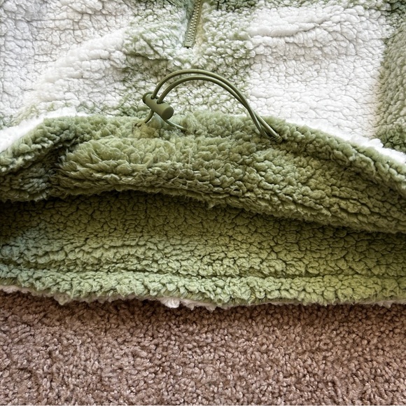 Buffbunny Green White Plaid Cropped Fleece Half Zip Sweater Size Small - Picture 4 of 7